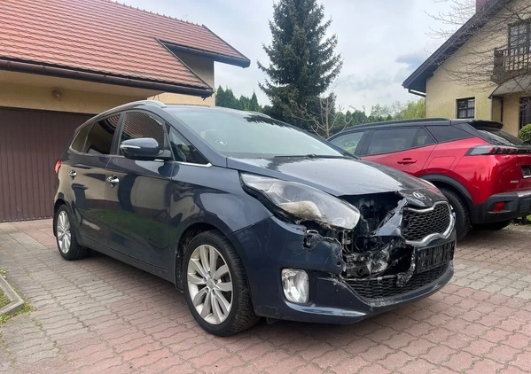 Kia Carens cena 24900 przebieg: 130200, rok produkcji 2014 z Susz małe 79